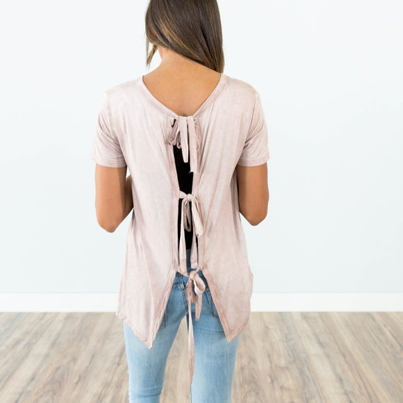 Back Bow Tee in Blush